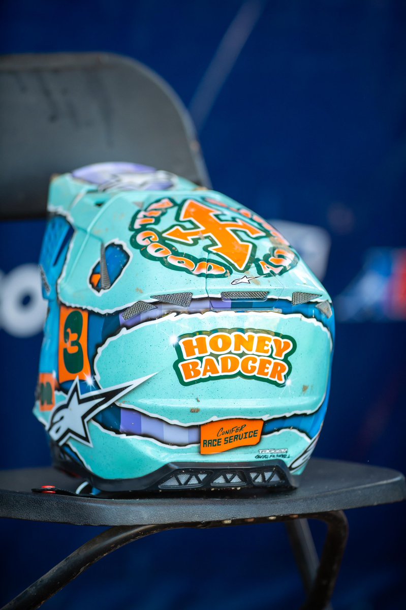 • <a href="/hunterlawrencee/">hunterlawrence</a> ⚔️ <a href="/danielricciardo/">Daniel Ricciardo</a> ⚔️ <a href="/alpinestars/">alpinestars</a> 🔥 What do we think of this collab⁉️ #ProMotocross