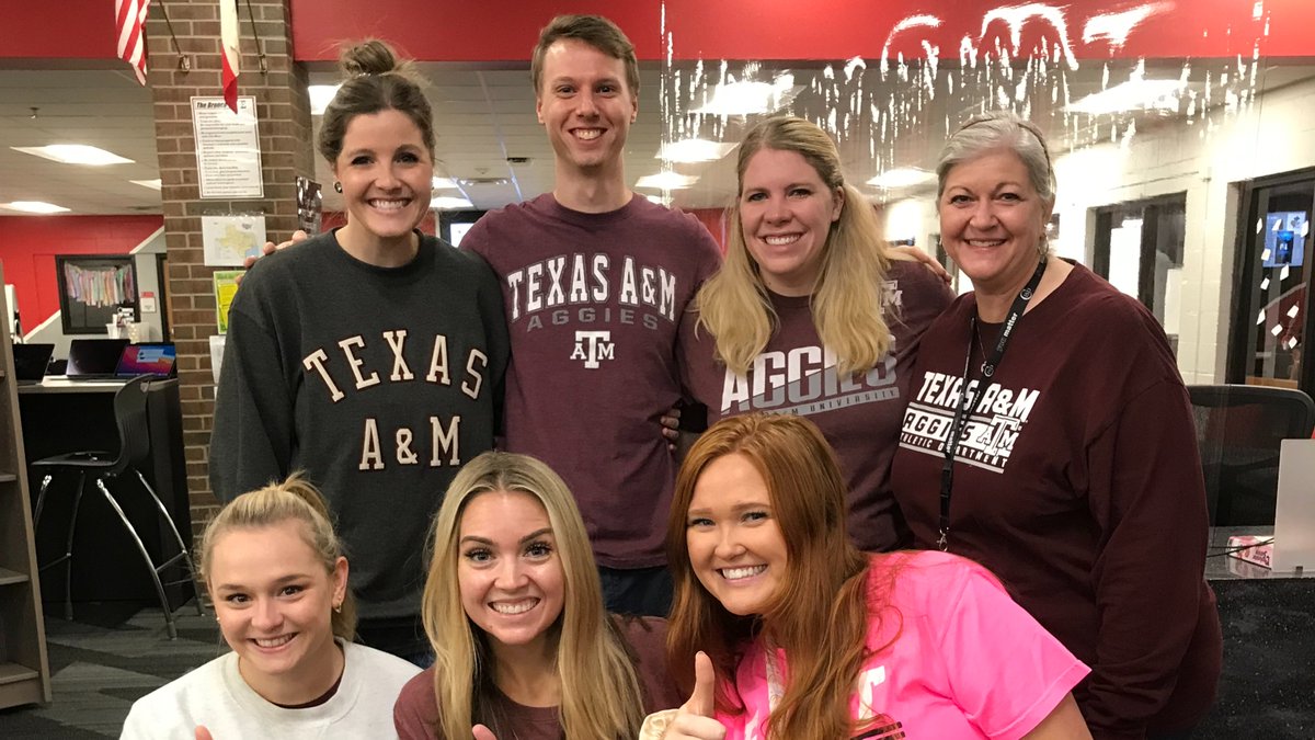 Samantha Cast tweet media