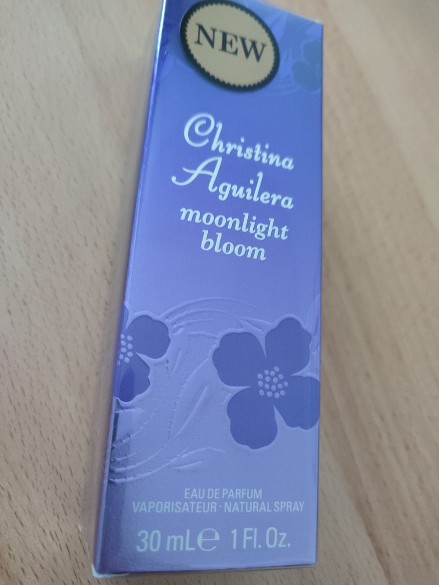 tobse_anger's tweet photo. 😏🤭 🙏
#Xtina #christinaaguilera #moonlightbloom https://t.co/KMrJqr2psf