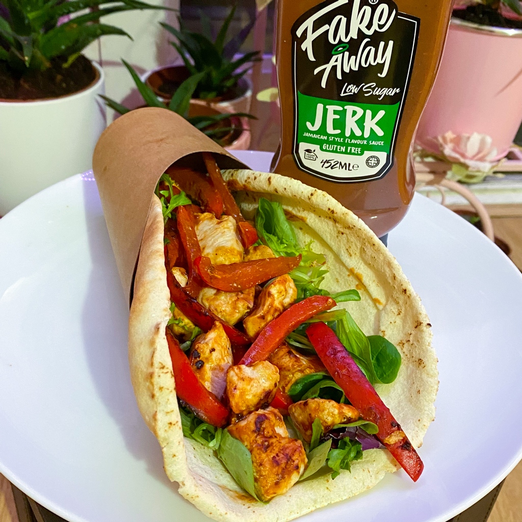 Jerk Flatbread Wrap 😍 How delicious does this look? Our #fakeaway Jerk Sauce is packed full of flavour and goes perfectly with anything! Burgers, Wraps, Meat, Tofu, the choice is yours! 🤩 #ChooseFakeaway
Image by <a href="/eatingmean/">Eating Mean</a>