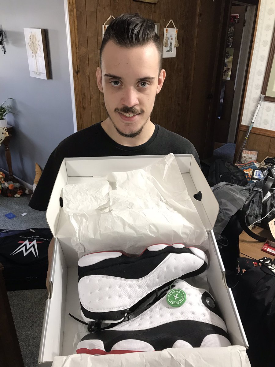 GRCosplayKid's tweet photo. New @Jumpman23 13 “He Got Game” from @StockXSneakers my dad @CPBuff22 got me for senior photos. https://t.co/01yusikapy