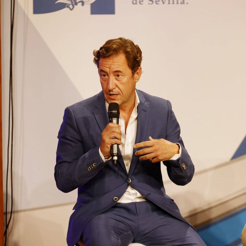 🔴 #NETCOGITISE2021 Comienza el turno de intervenciones con David Seco, de <a href="/WEBFLEETIberia/">Webfleet ES</a> :

“Ayudamos a las empresas a reducir su huella medioambiental con la electrificación de sus flotas, desde distintos frentes y con resultados medibles”

<a href="/NetCogitise/">NetCogitise</a> <a href="/cogiti/">COGITI</a>