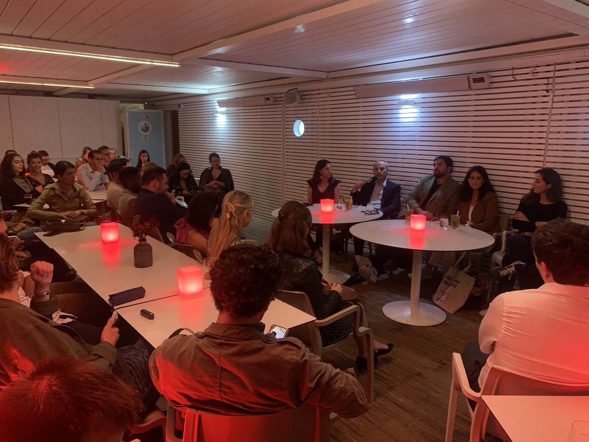 Segodebruyne's tweet photo. Networking CJMV ➡️soirée débat :THROMBOSE et CANCER #CJMV @ClubVasculaire #SFMV2021 , merci à nos experts D.SMADJA, O.SANCHEZ, I.MAHÉ 👏🏻🏖💃@SevestreMarie @sfmv2021 @lasfmv @SanchezOlivie11 @DavidMSmadja @Echoraljpangio @afintmedvasc https://t.co/F25JcVRLT3