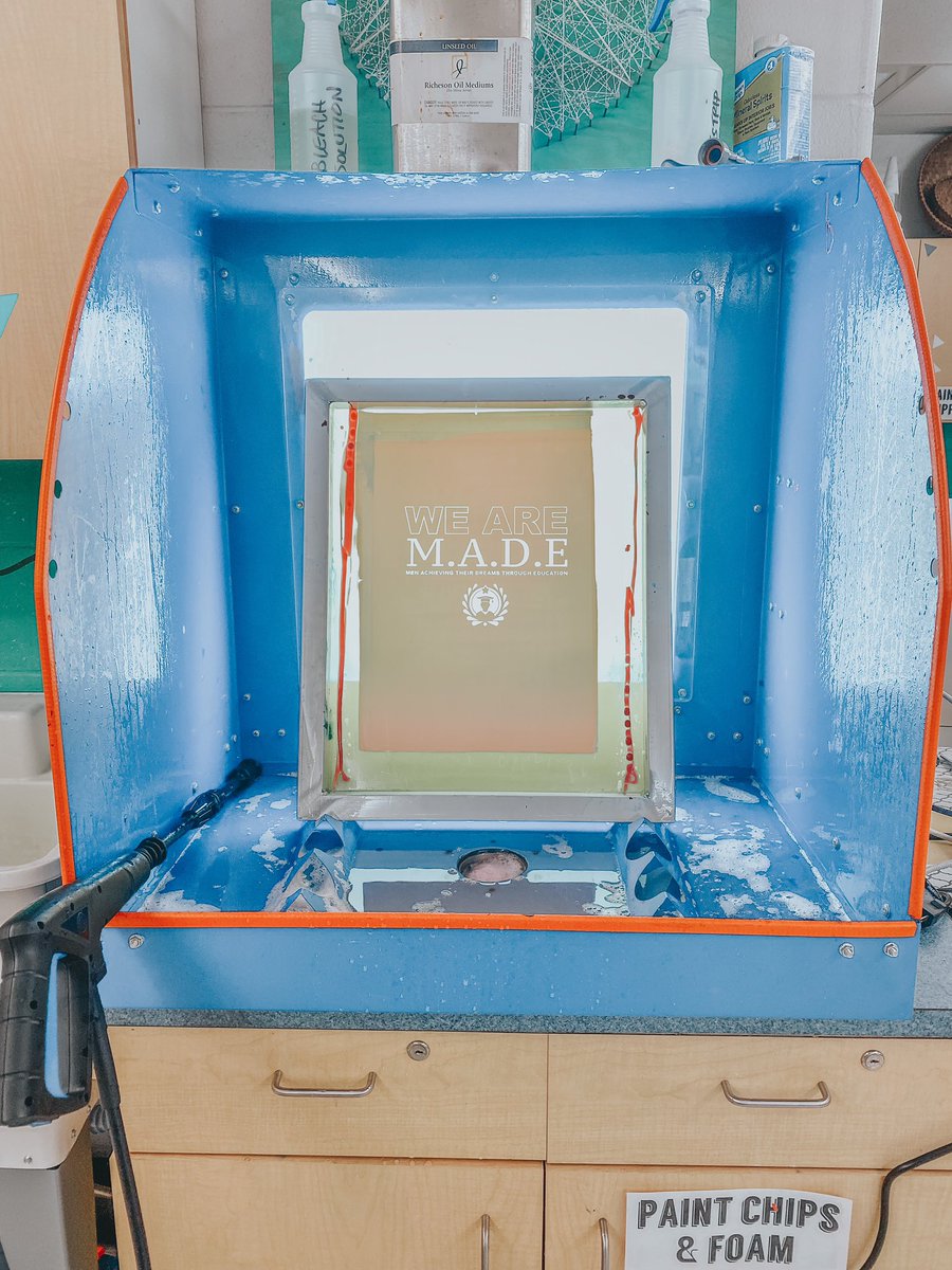 Busy day in the Print Shop 🎨 #pocoprintshop