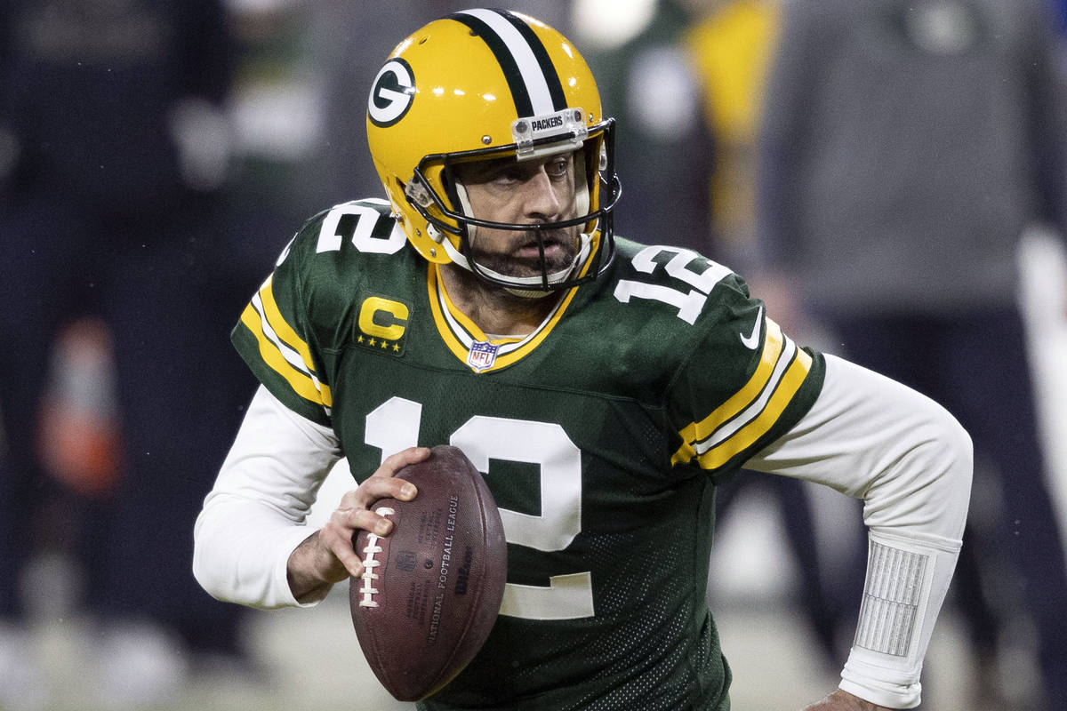 OddsCovers's tweet photo. Where Will #AaronRodgers Play Game 1 Of The 2022 Regular Season #NFL Odds - The Favorite is Denver #Broncos at +100 - https://t.co/qta2iWx4Co https://t.co/pAGtuEkhsJ