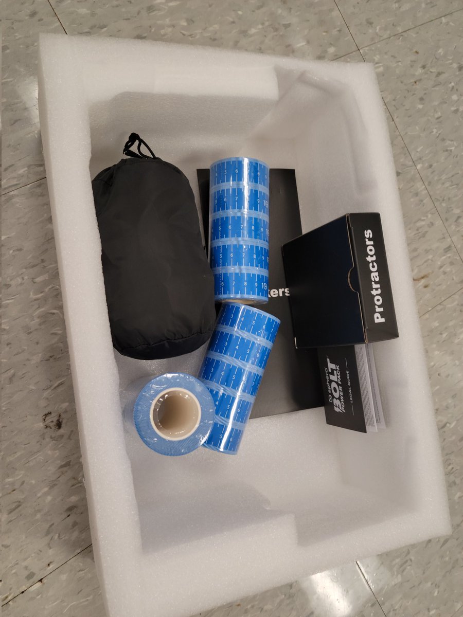 CoachGravesIII's tweet photo. Looks like next week's lesson plans have changed!
#LearningtoBolt
#LearningintheFastLane
@tech4teach_
@PrincipalPalme1
@MedoraElem
@SpheroEdu
@jcpsforward
@JCPSDigIn
@JCPSDL
@JCPS
@STLPKentucky https://t.co/5N9ovczcus