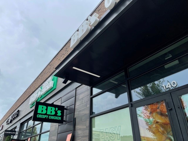 Davidson1918's tweet image. Check out all our team's progress on the forthcoming BB's Crispy Chicken - Midtown East! We are just a few weeks away!

 @MDOHoldings and @BBsCrispyChickn, thank you for making us a part of this project! #RaleighDevelopment #DavidsonandJonesConstructionCo.
