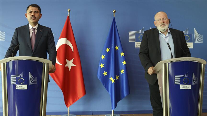csbgovtr's tweet photo. Bakanımız Sayın Murat Kurum ile Avrupa Birliği (AB) Komisyonu Başkan Yardımcısı Sayın Frans Timmermans, iklim konulu yüksek düzeyli diyalog çerçevesinde Brüksel'de bir araya geldi.

https://t.co/9ksKkysiXx https://t.co/pccfrKTJ7t