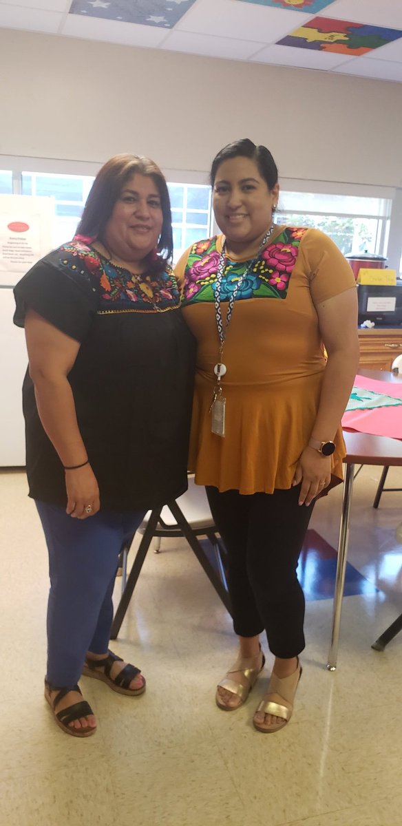 virgie295's tweet photo. Happy Mexican Independence Day! #joyjames #castleberryisd https://t.co/BuE9VbZWIu