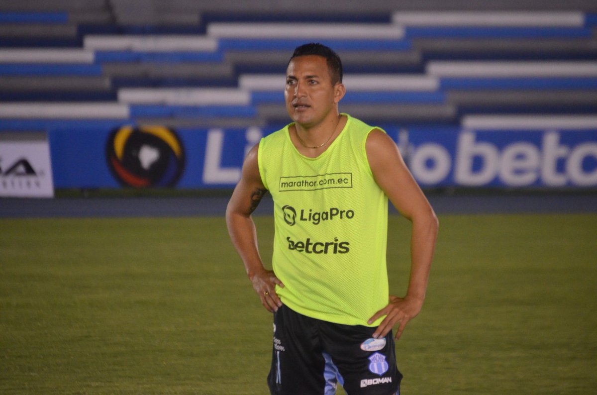 CREE en tí y todo será POSIBLE 
#DiosTieneElControl 
🧠⚽️❤
<a href="/Macara_Oficial/">Club Dep. Macará</a>