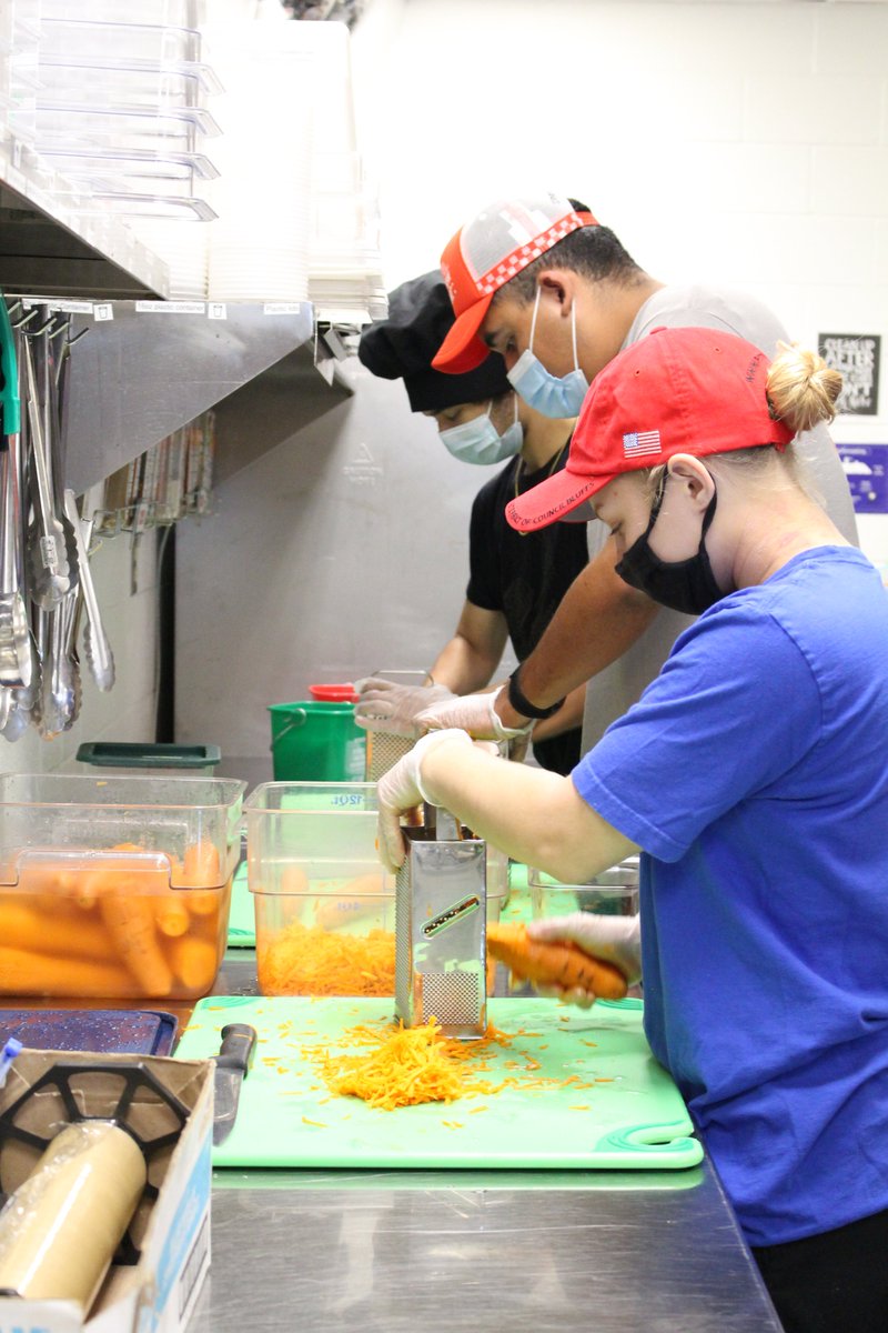 NCCRocks's tweet photo. Our @CulinaryArtsNCC students did a fantastic job preparing for today's @PCChamber meeting! #NCCRocks https://t.co/FSPJFDb66F