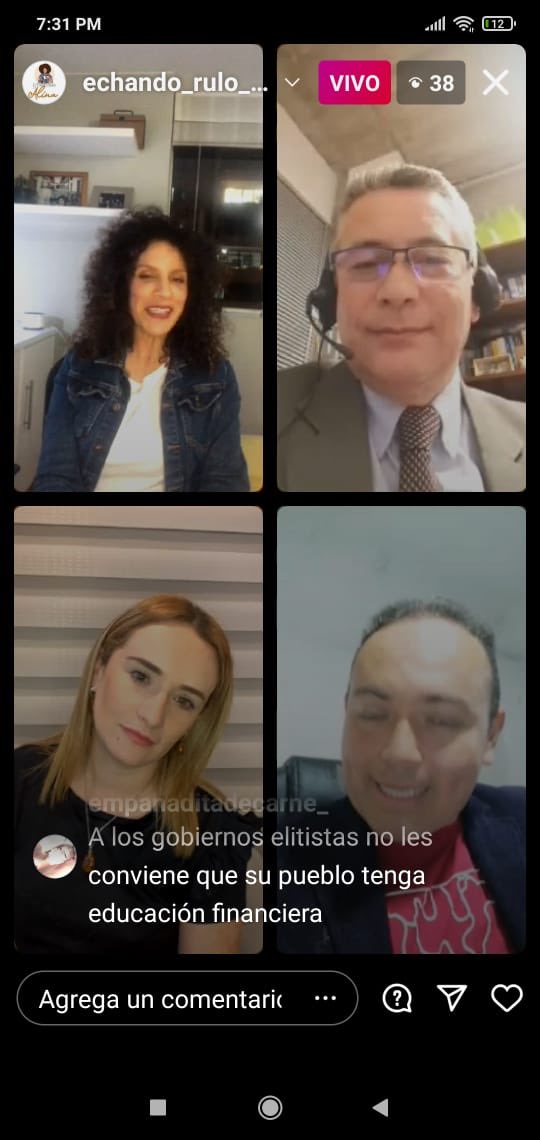 TataCamacho's tweet photo. Este #EchandoRuloconAlina sobre cómo escrbir sobre economía estuvo muy ameno con @PaoHerreraC de @WRadioColombia; @henrygonzalez30 de @NoticiasCaracol y @CarlosGrosso1 de @RadNalCo. Link de YouTube: https://t.co/s7uR2UCYoX https://t.co/ROKMIsCApr