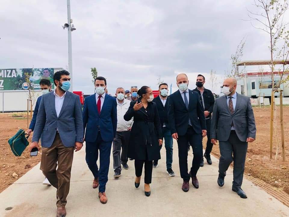 PartiGrubu's tweet photo. İlçemizde gerçekleşen 24. Uluslararası Tarım Fuarı'nın açılış törenine İlçe Başkanımız Selim Akceylan, Grup Başkanvekilimiz Av. Fatih Yaşlıoğlu , Meclis Üyelerimiz, Meral Bostan, Serkan Aydoğan, Fermuz Üstün,Gürol Emekli ve Engin Çelik ile katılım sağladık. https://t.co/XAvAWLU0Vz