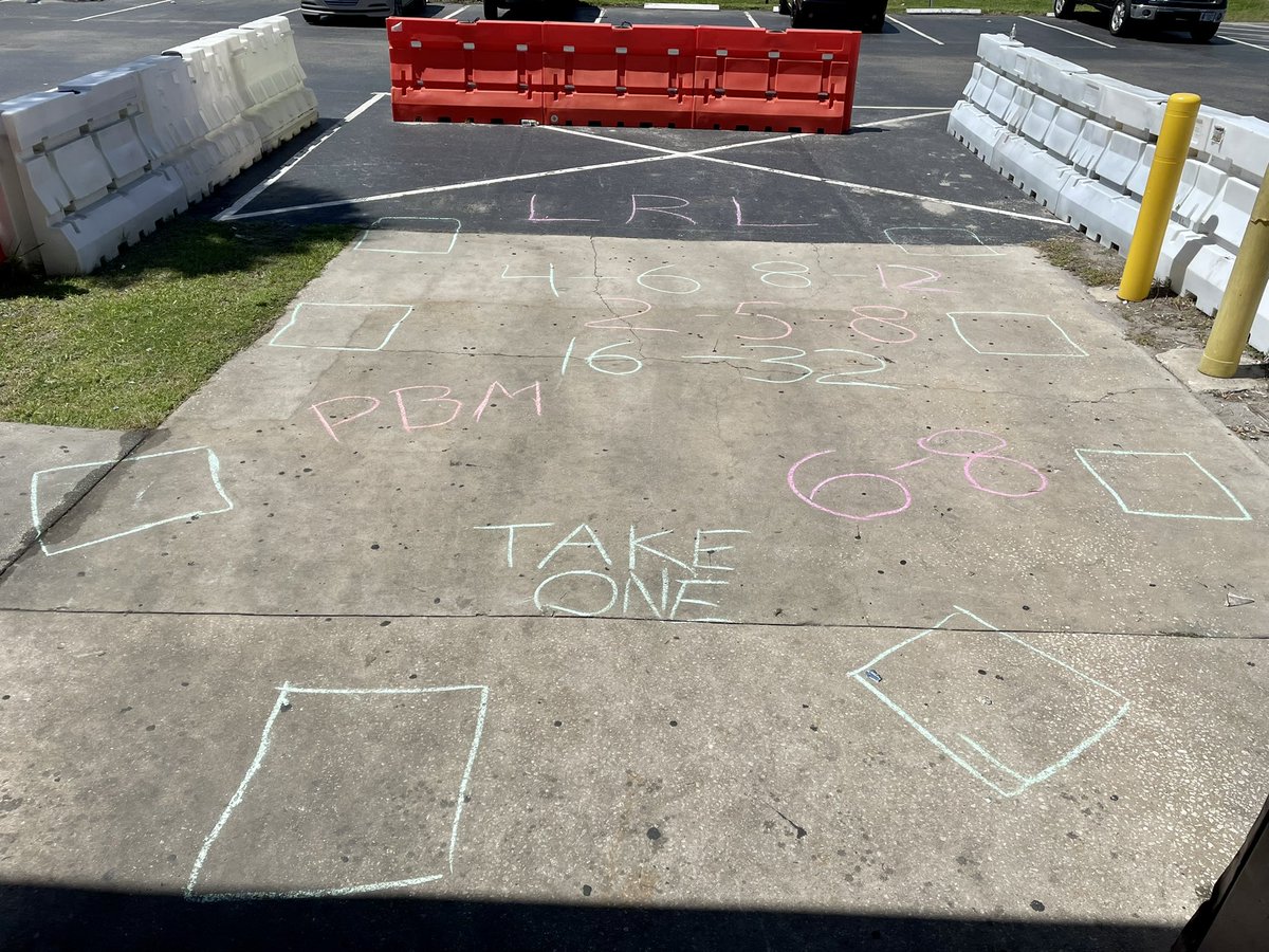 #upsknowssafety Ready for PCM. Boxes 4 feet apart demonstrates 4 foot rule. Interactive quiz with drivers on abbreviations and what numbers stand for regarding safety.
#ups #pcm #worksafe