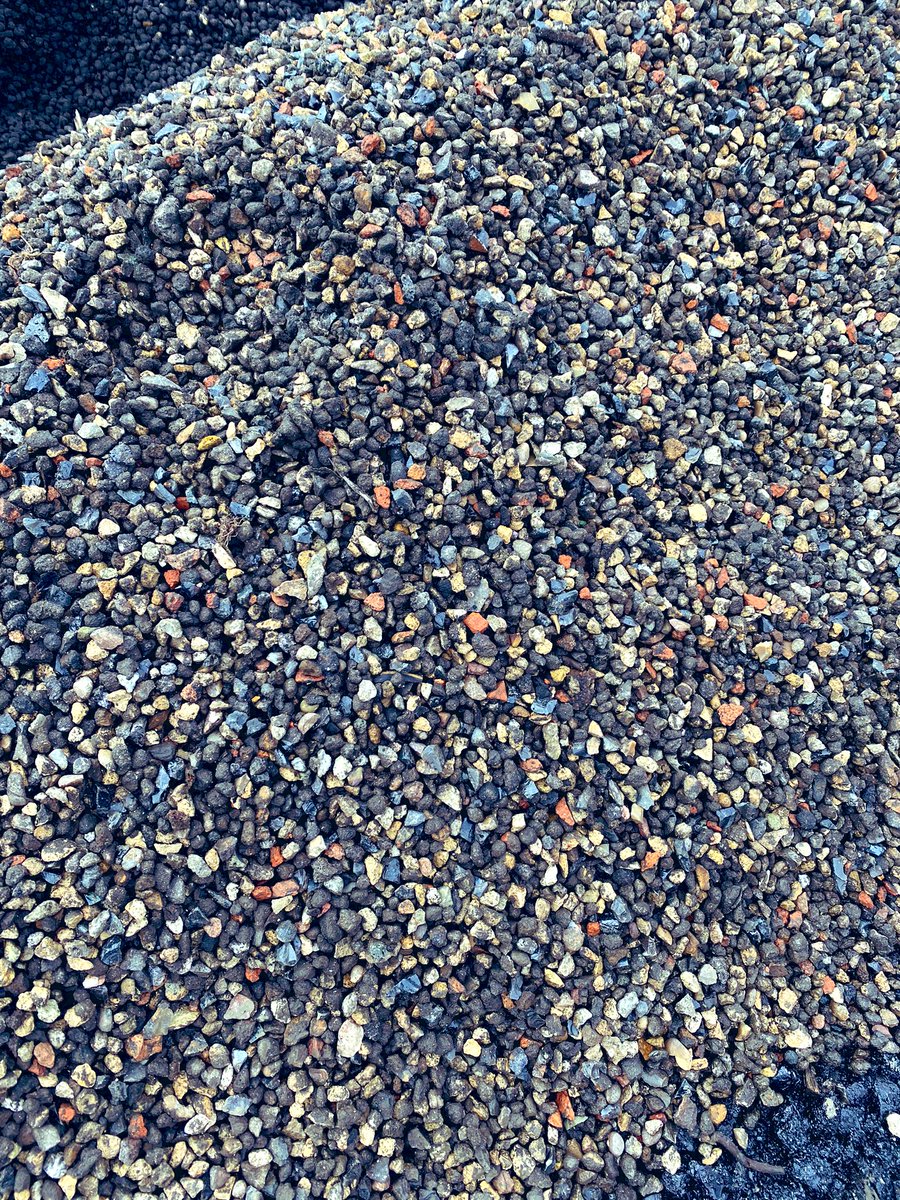 Several clean recycled ♻️ aggregate products certified &amp; available in large volume. Also fill sand &amp; topsoil 

6f5
Soil
20mm clean
40mm clean 
Type 1 

Collection or delivery -  Nth Hykeham #Lincoln 

Contact <a href="/Sibaker2/">Si baker</a> or 01522 682752