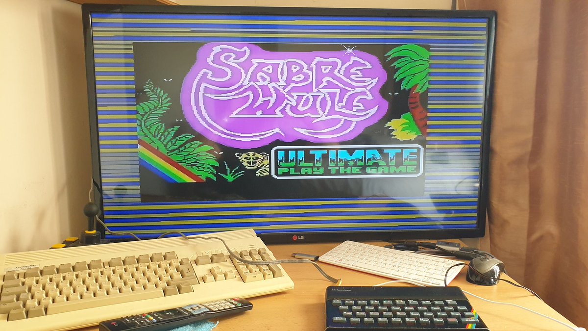 TjdaMod's tweet image. Really sad to hear Sir Clive Sinclair has passed away,

He inspired a generation of British kids 8n the 80s with the wonderful Spectrum 48k

This is on of my Spectrums r7nningnone of my favourite games.

RIP

#sinclair #SPECTRUM