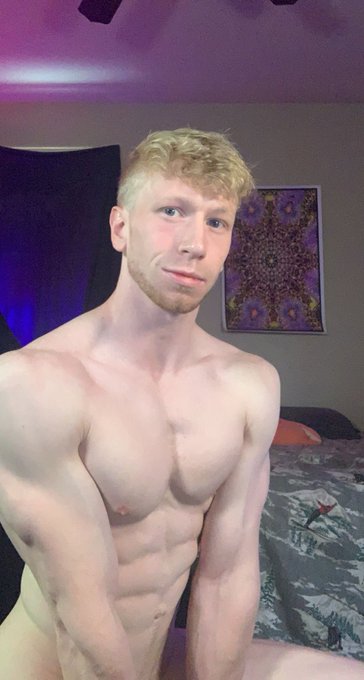 😘 https://t.co/kVBDb33Vkg