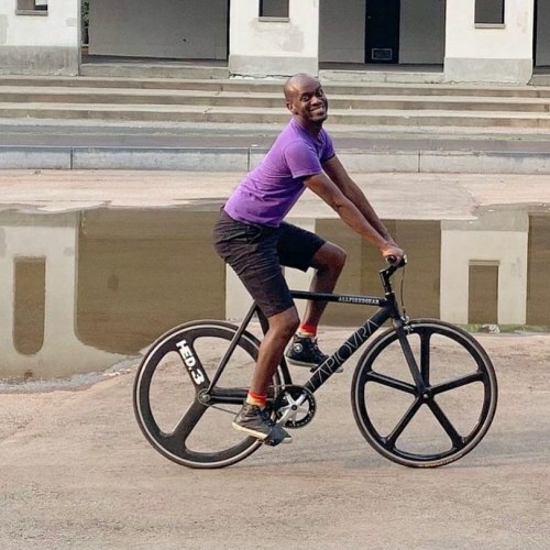 JaBig <a href="/jabig/">JaBig</a>. He crossed Canada on a trackbike. Go follow his... bit.ly/39fkL50