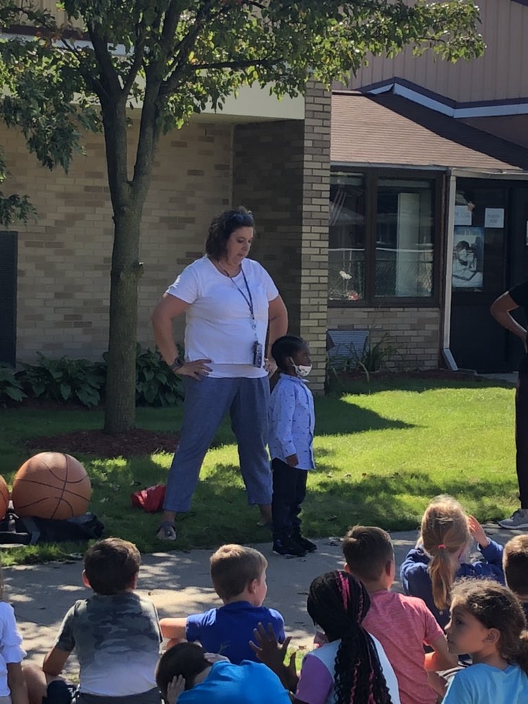 Violet Elementary School tweet media