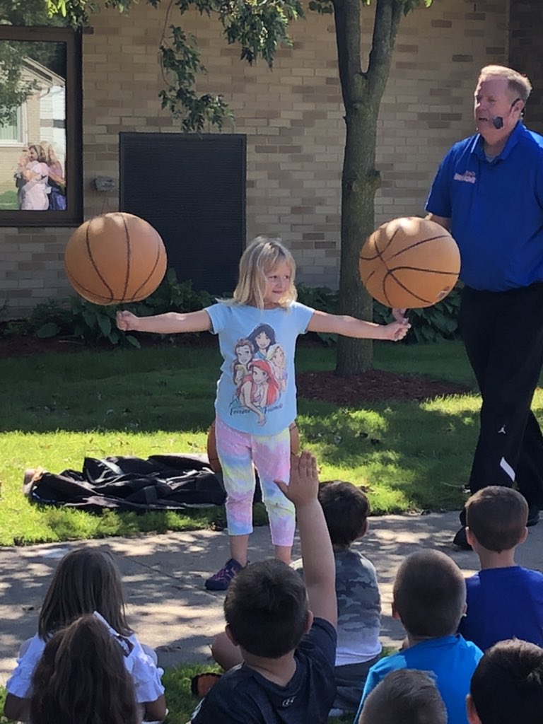 So much fun with <a href="/jimbballjones/">Jim Basketball Jones</a>! A perfect beginning of the year assembly! #mylsps