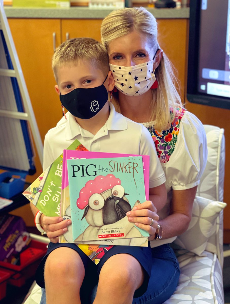 mmfshults's tweet photo. We had the best end of day surprise with our first #1Fguestreader of the year!! What an extra special Thursday📚😊 @gsesdallas #1FGSES https://t.co/KHt00gJEjR