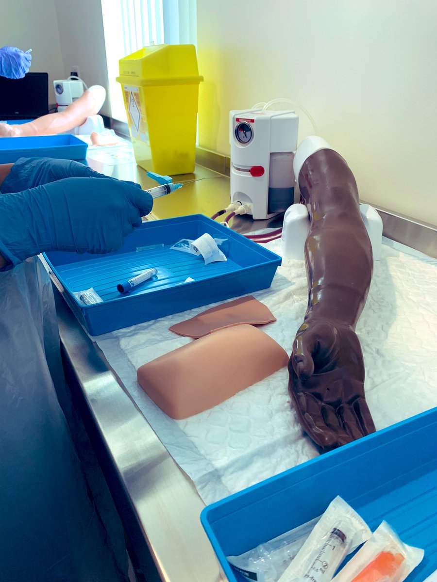 SimiGenWolvo's tweet photo. Today SimiGen welcomed 3rd year medical students from @AstonMedicine to the skills lab for Venepuncture, IM & SC training #simulatedpractice #MedEd #medicalstudents #proceduralskills https://t.co/pIypWabzXV