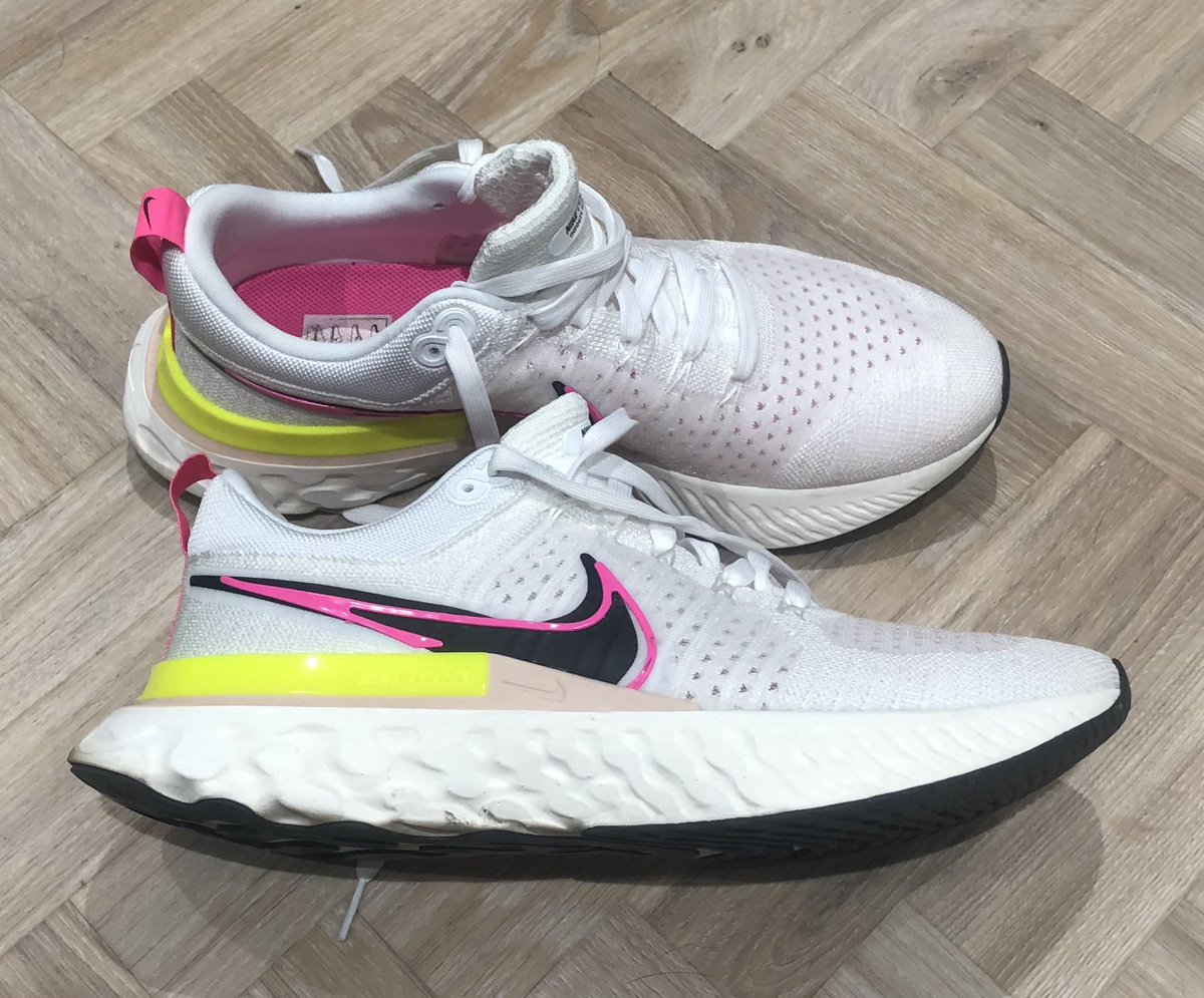 kevinpga's tweet photo. Loving my new #Nike #shoedogs ready for #LondonMarathon https://t.co/gXpY1J9YJp