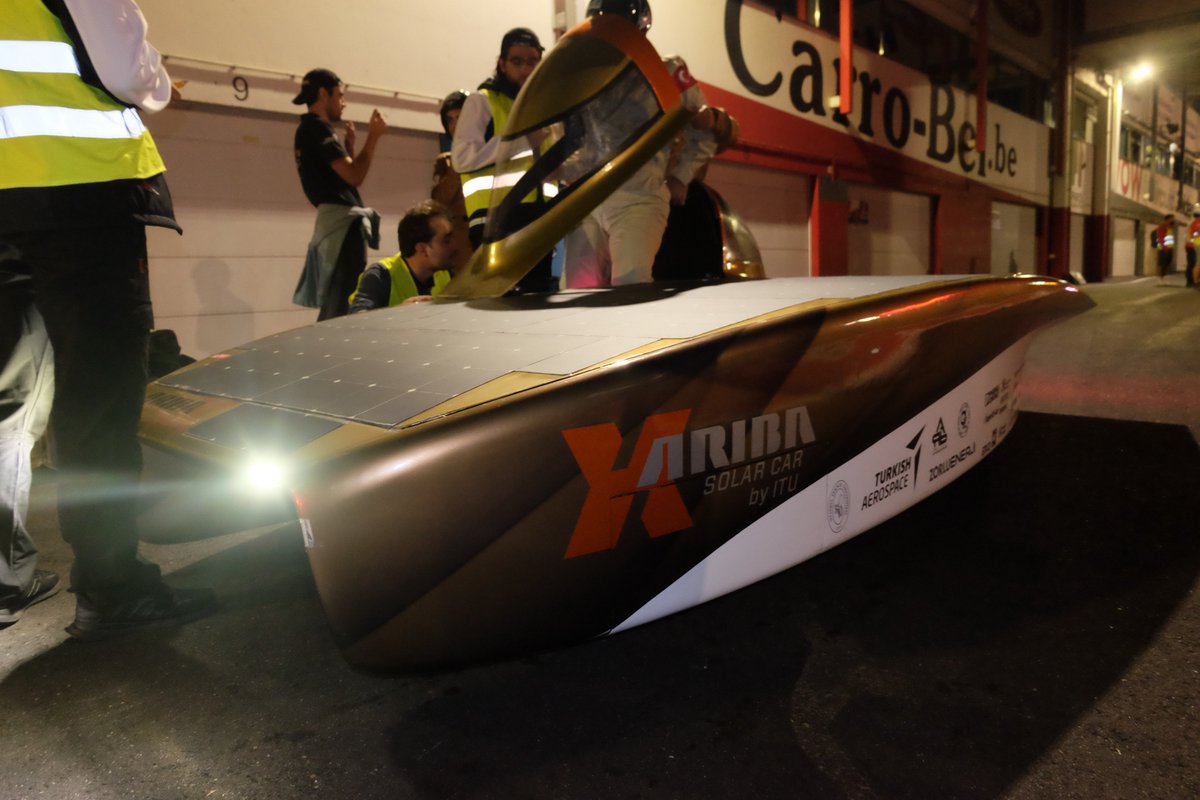 European Solar Challenge 2021 için Belçika'dayız! Teknik kontroller sonrasında bugün yeni aracımız ARIBA X'i ilk defa piste çıkarıp test ettik. Yarın yarışmamızın ilk etabı olan Dinamik Parkur için hazırlıklarımıza devam ediyoruz. 

<a href="/iESC2018/">iLumen European Solar Challenge</a> <a href="/itu1773/">İTÜ - İstanbul Teknik Üniversitesi</a>