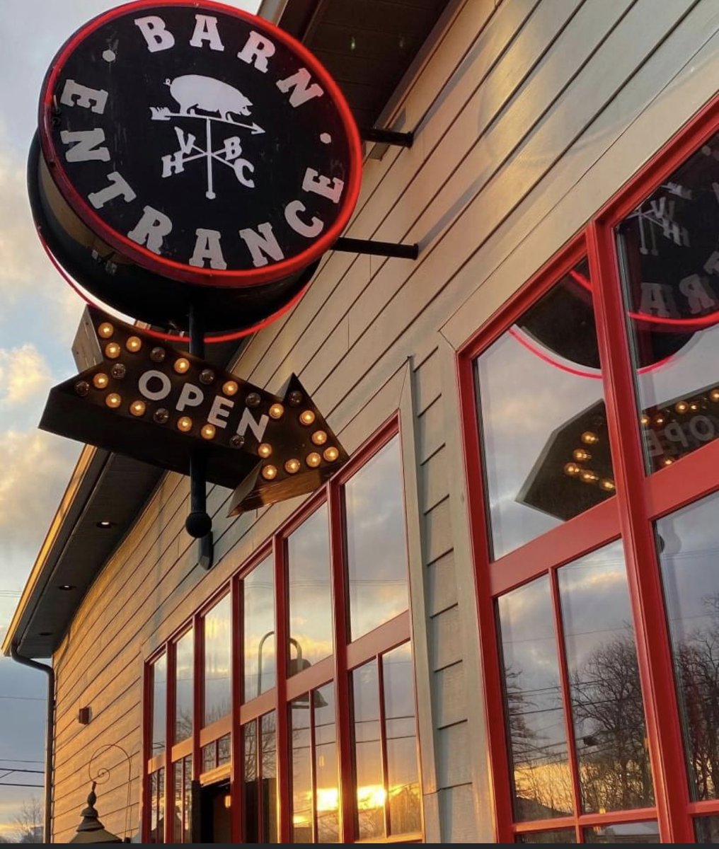 Big Music Week @Happy!
Thursday 8PM - Local Legends - Ted &amp; Molly
Friday 7:30PM - Pittsburgh’s hottest band &amp; HVBC’s Favorite ... The Roof...Acustic
Friday 9PM - Triple A Blues Band...Simply the Best