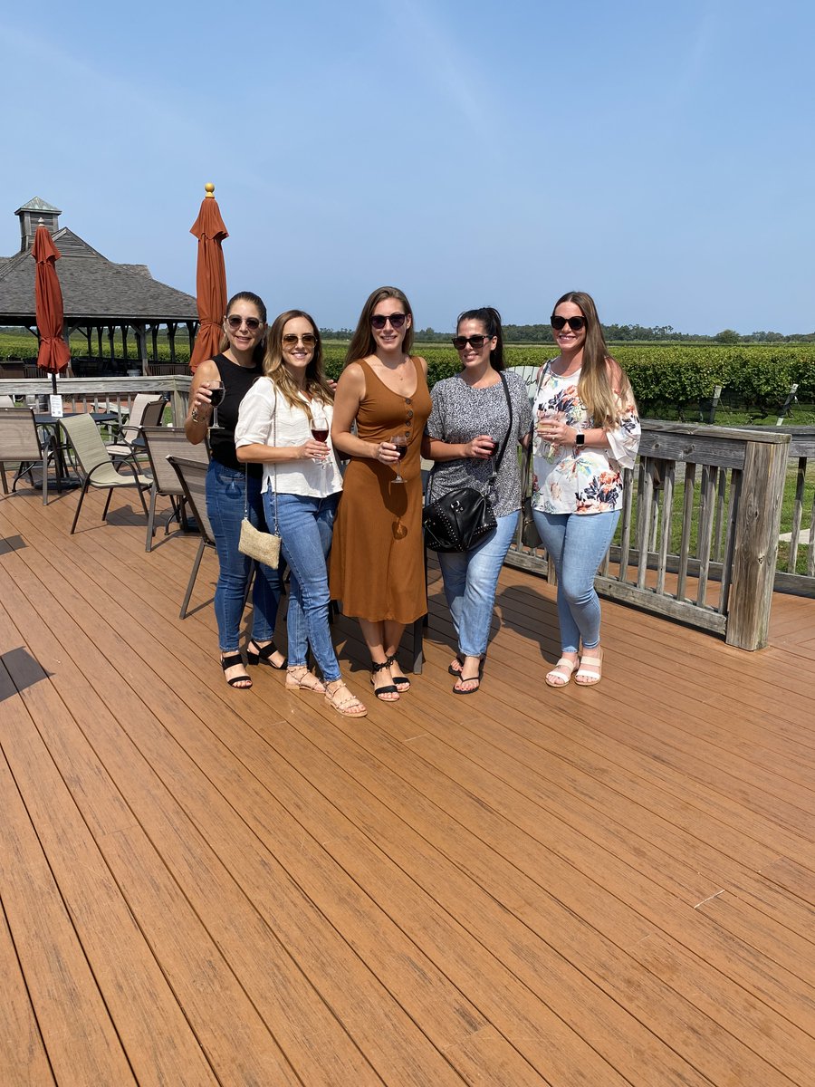 newempireis's tweet photo. We had a great time spending the day at the vineyards for a wine trip visiting @OspreysDominion @pindarvineyards and @jasons_vineyard for a team building event!

#newempire #insurance #teambuilding #vineyards https://t.co/FPBO2IgWCD