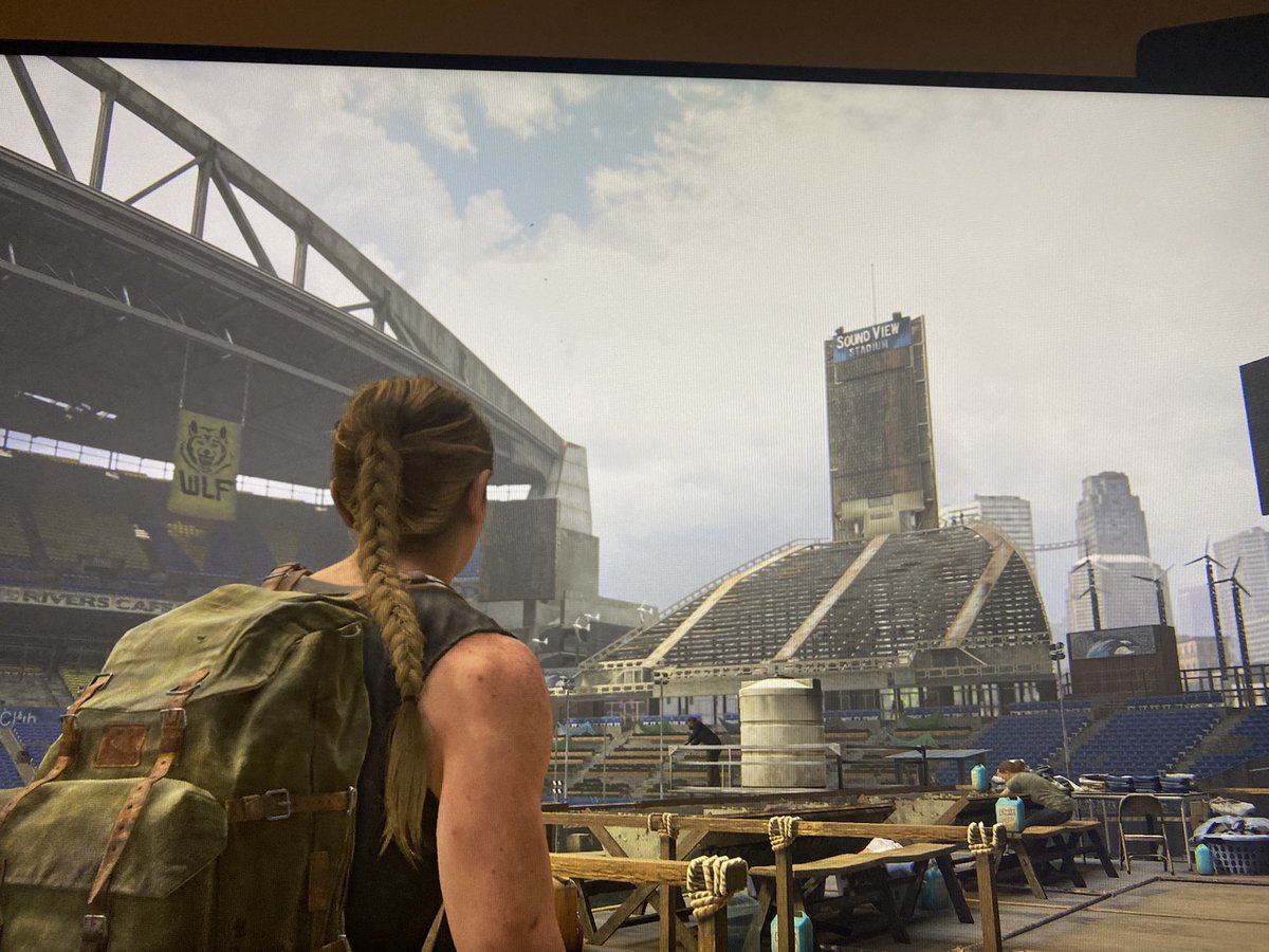 andyhowells96's tweet image. As a Seahawks fan I very much enjoyed this part of TLOU2. Kudos @Naughty_Dog #Seahawks #TLOU2