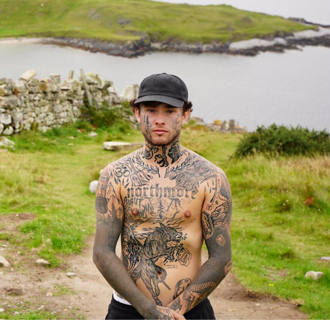 Twitter gets it first https://t.co/MxNdP4e4Y9