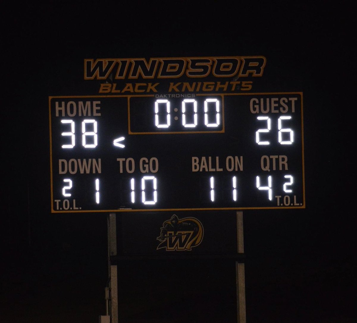 janika7375's tweet photo. Congratulations Windsor Varsity Black Knights over your Victory tonight against the Ithaca Little Red 38-26  @Windsor_CSD @athletics_wcsd https://t.co/evBqK2JekZ