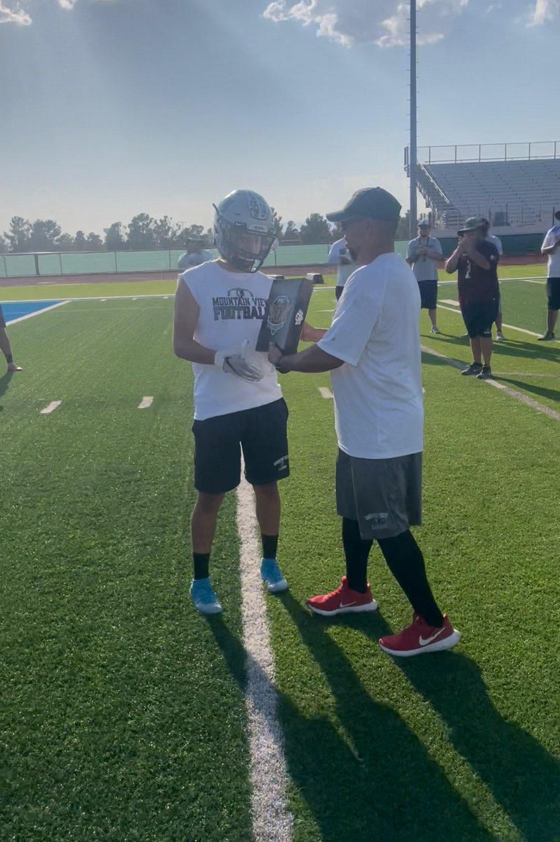TheView_LoboFB's tweet photo. Our Lobo, Gilbert Gamboa became part of the @Pick6Infantry today. Way to go kid. #LobosWillBeHeard https://t.co/21G5zx5Fur