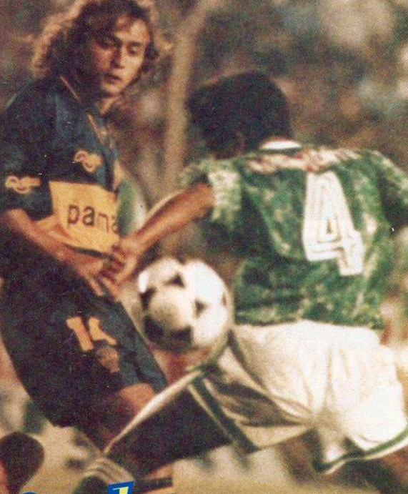 TopJrs's tweet photo. #VamosBoca
📌A pesar de la levantada, tenemos solo 8 goles a fav en 11F de este torneo
📌Solo hay 2 torneos prof con menos de 8 goles en los 11 prim part
🔹Ap93: 7 (#Habegger)
🔹Met84: 4 (#MALópez-#DinoSani) https://t.co/B6ah190WAu
