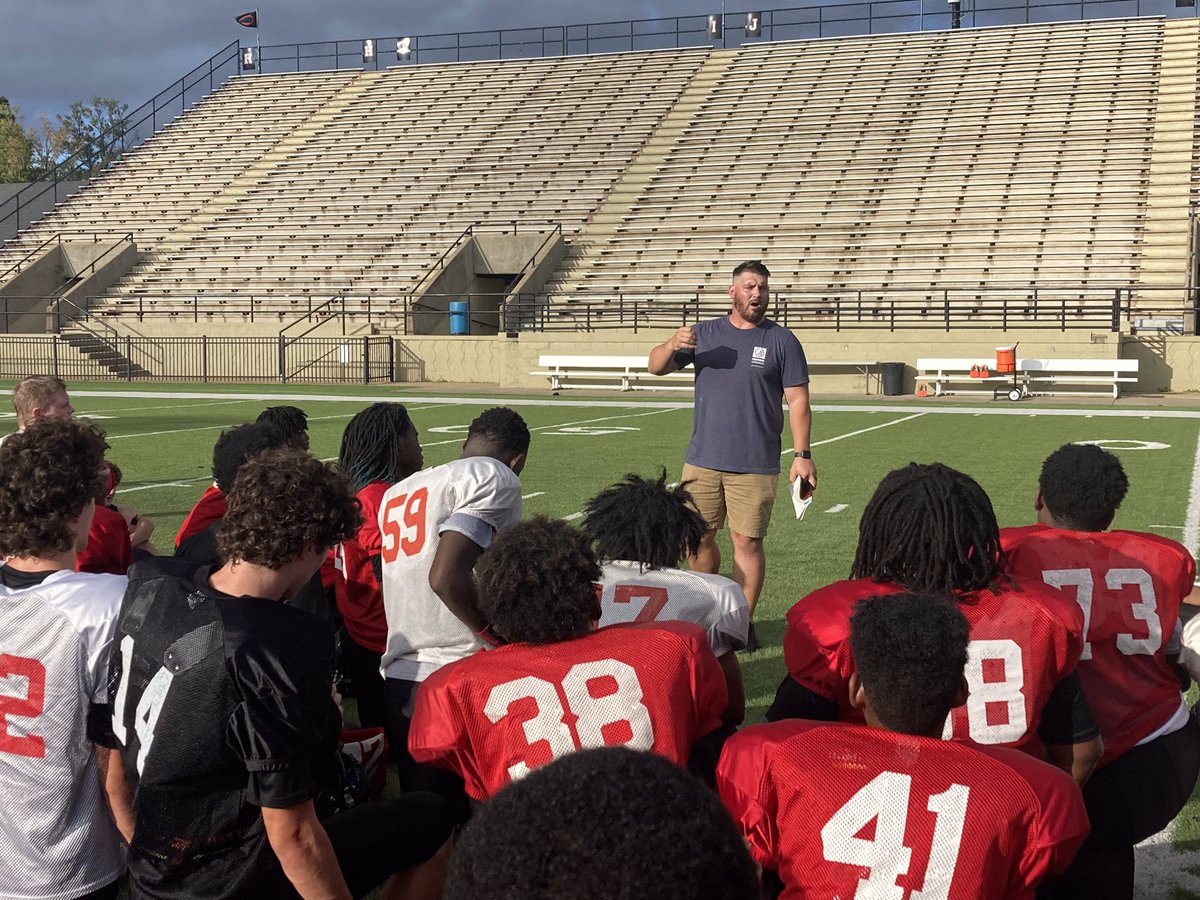 Thankful for the people that pour into this program and our boys’ lives. Red Devil legend Pastor Luke Wilson (Class of 2012) stopped by today to share some words of encouragement to our guys today. Better Every Day
