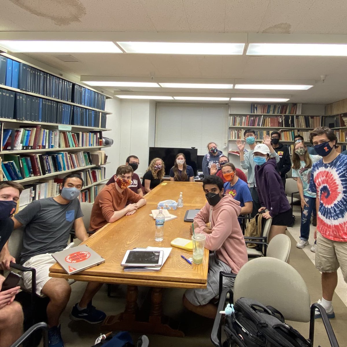 LOL_UIUC's tweet photo. Before... and after✨

Thank you everyone for coming out today. We hope to see you all again next week! https://t.co/lRA4gyMtdr
