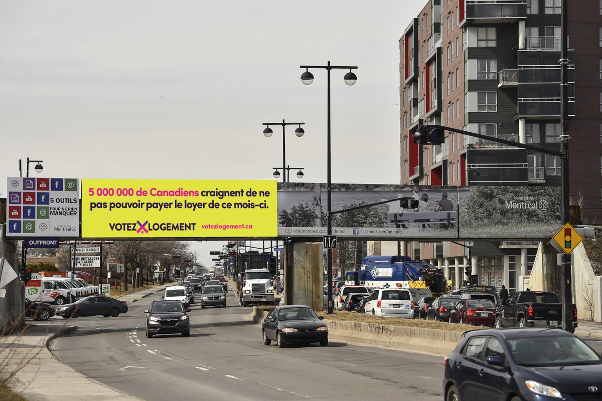 Surveillez nos panneaux d'affichage à Montréal, à Québec et ailleurs ! Marquez-nous si vous en croisez un dans votre communauté ! #cdnpoli #elxn44