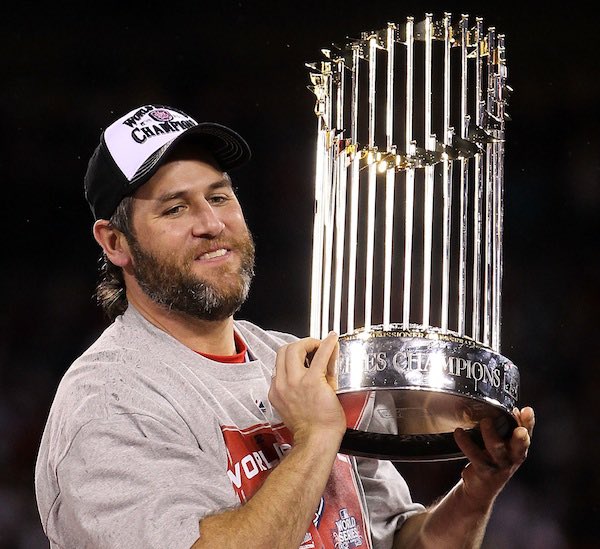 BenBoydSTL's tweet image. The “Strike Zone” tonight with @KevinWheeler94 from 6-8p on @KMOXSports 1120AM &amp;amp; 98.7 FM

6:15- Chris Carpenter #STLCards legend &amp;amp; 2011 Champ

7:15- @ScottMillerBbl on #Padres &amp;amp; #MLB  

7:30- Lance Berkman, 2011 Champ

Listen live: bit.ly/KMOXapp