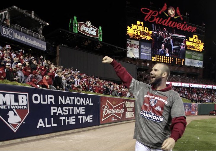 BenBoydSTL's tweet image. The “Strike Zone” tonight with @KevinWheeler94 from 6-8p on @KMOXSports 1120AM &amp;amp; 98.7 FM

6:15- Chris Carpenter #STLCards legend &amp;amp; 2011 Champ

7:15- @ScottMillerBbl on #Padres &amp;amp; #MLB  

7:30- Lance Berkman, 2011 Champ

Listen live: bit.ly/KMOXapp