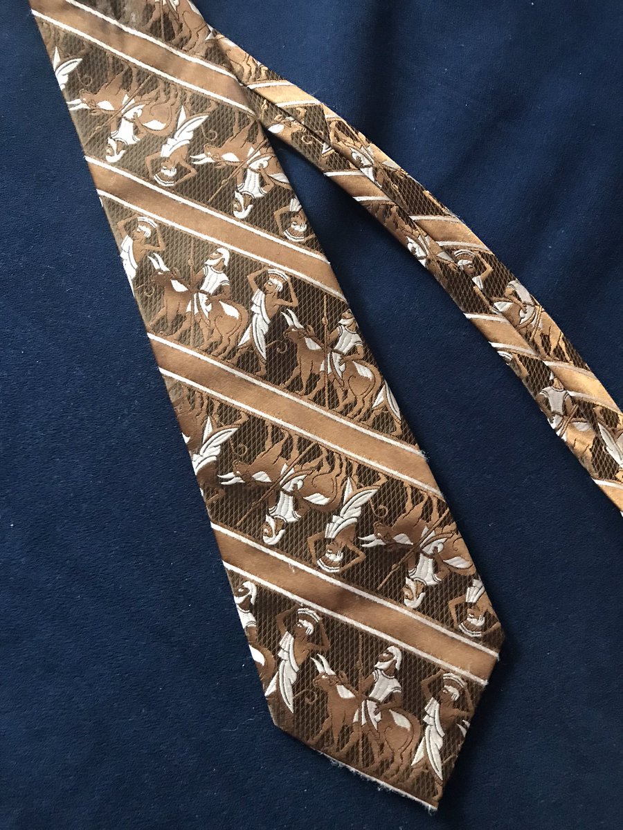 PMFontana's tweet photo. We’re topping off the summer study of THE ILIAD and this is the tie that makes me feel like a δάσκαλος! #GreektoMe #Iliad #paulsties #tiestory https://t.co/6QrXRPCNJi