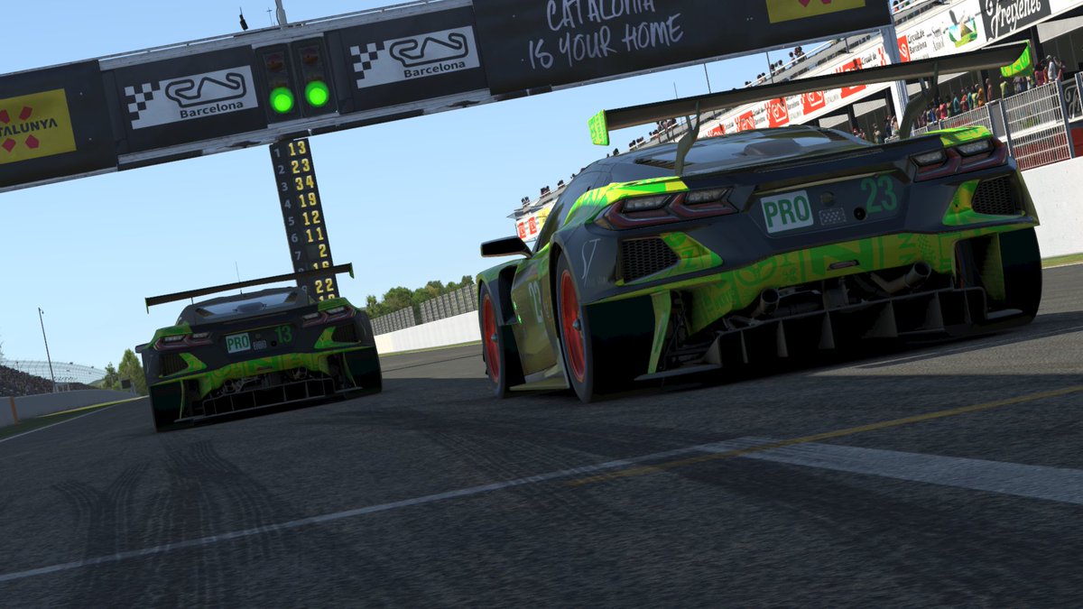 ZennithEsports's tweet photo. 🥇CAMPEONES en la #EuropeanTourGTE de @IrcController🥇
En @e_circuitcat conseguimos el título de primera división cerrando un 1-2 con @yagomartnz y @sergioign43 realizando un trabajo perfecto.
Y con una prueba aún pendiente en segunda división, también somos campeones.
GRANDES https://t.co/LuVcN5dLGu