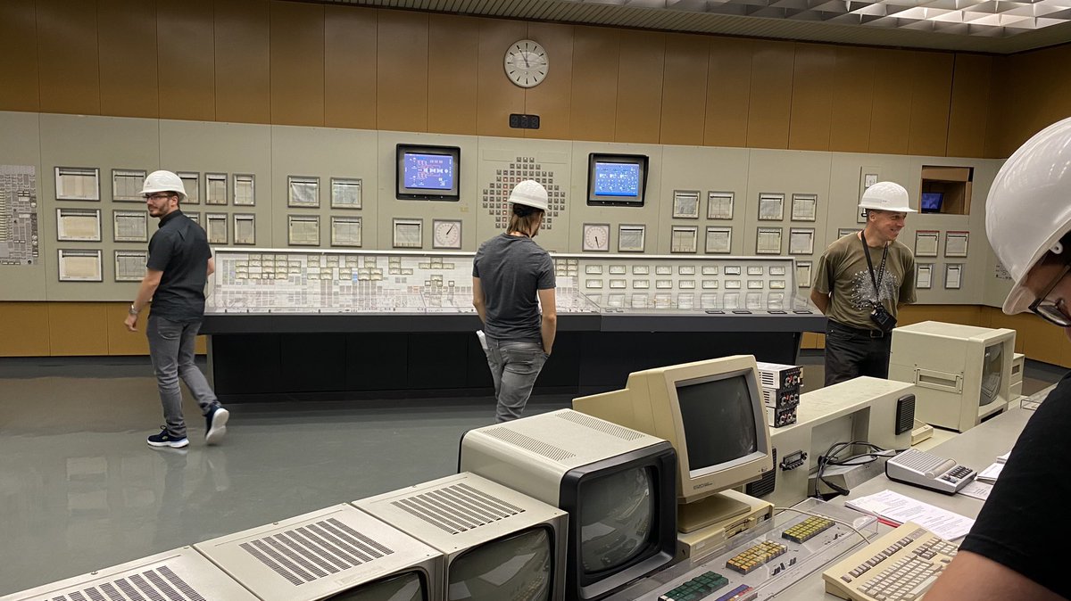 MadlFl's tweet photo. The BBH team takes up the challenge at hackfu austria and hacks the Zwentendorf nuclear power plant. #ctf #hacking #hackfu #bbh #wlh https://t.co/mVbNoOU78Y