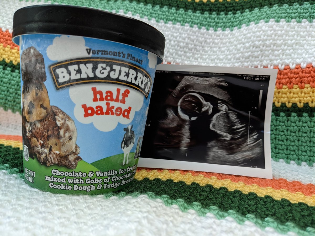 GramsMackenzie's tweet photo. Pregnant AF https://t.co/ibmZqVxuXS