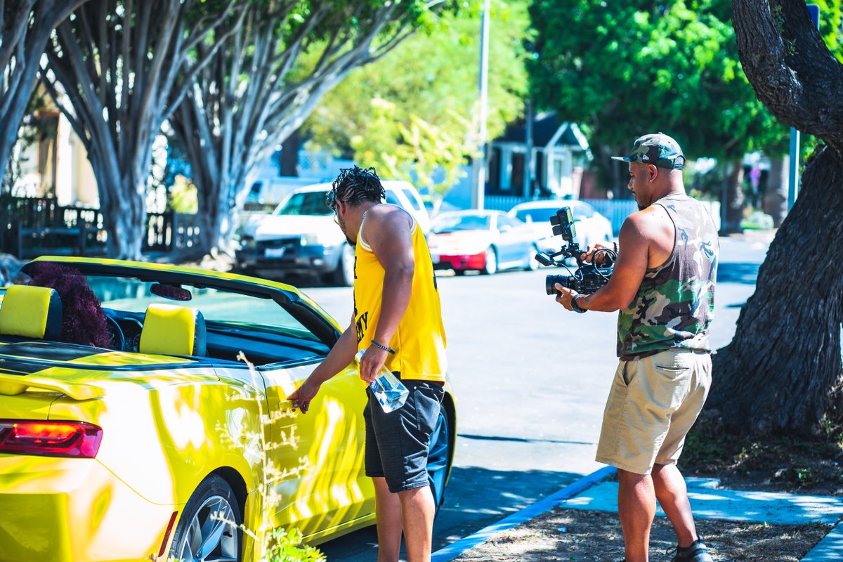 Infinite_T_'s tweet photo. Don't drink and drive. Let @cassavabeti drive 😎 Behind the scenes of my new music video "Surf You" w/ @johndarkochapman on the way! 📸 by @lowlenz_photography https://t.co/Zv5O0GXqXR
