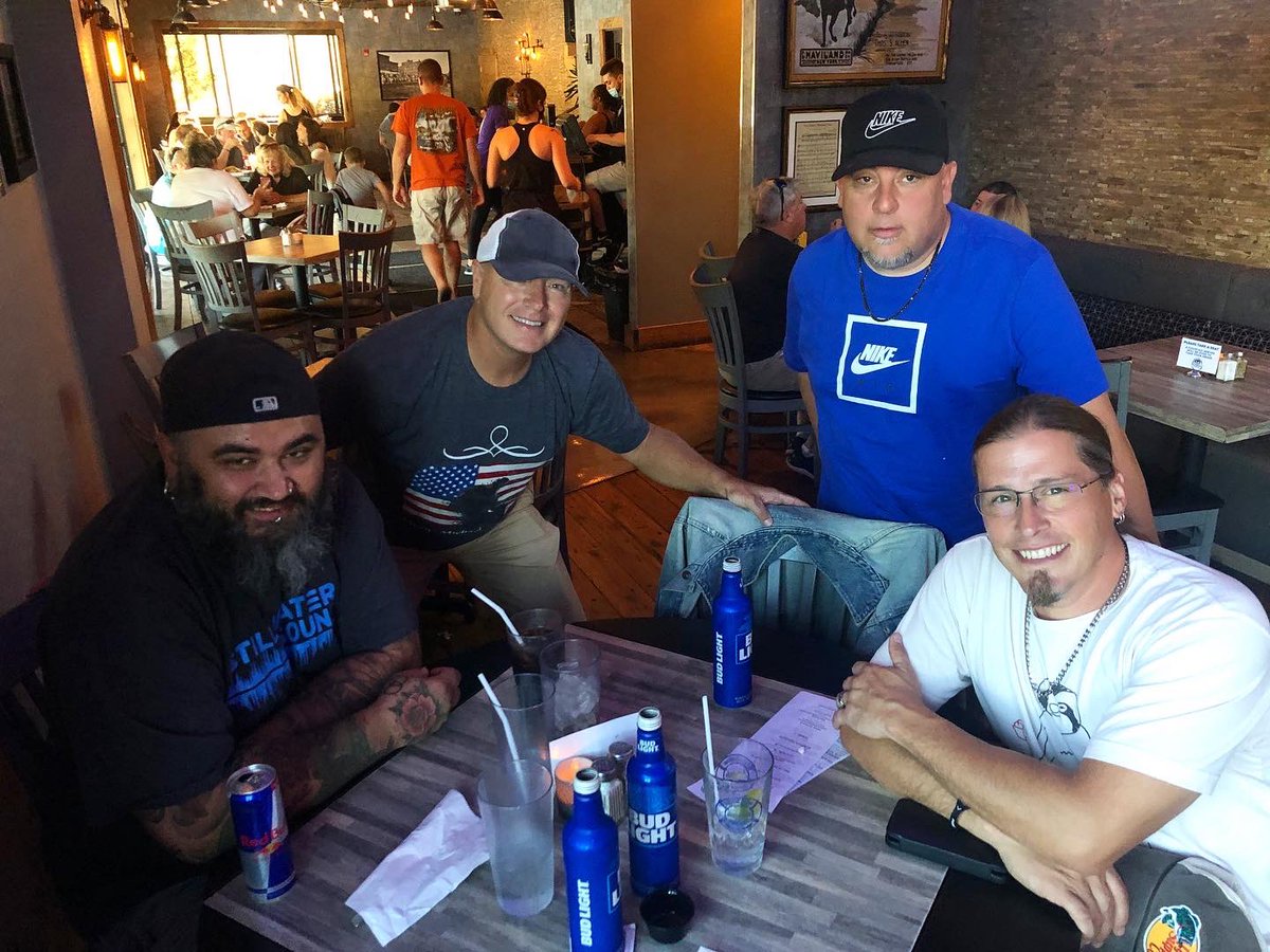 JMCOfficial's tweet image. Getting ready to have some fun playing a show with @jrodfromoz at #RivieraTheater in #NorthTonawanda! Here we go! 
#CountryMusic #Country #Acoustic #JMC #JMCLive