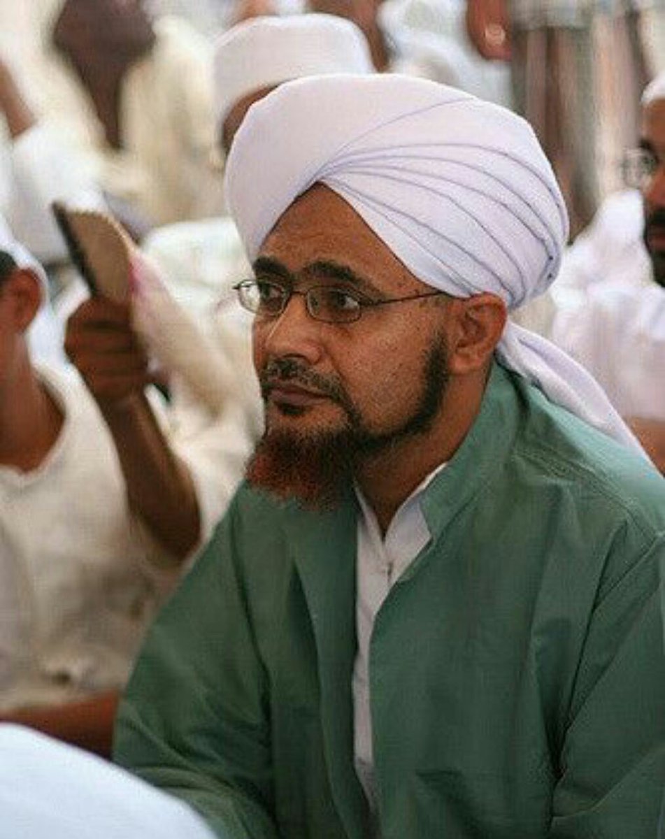 Terompah12's tweet photo. "Jika Allahﷻ sayang kepada seorang hamba, maka Allah akan menjaga lisannya dari sesuatu yang buruk"

-Sayyidi Al Habib Umar bin Hafidz

 اللهم علی سيدنا محمد وعلی ال سيدنا محمد https://t.co/4gJmDCbZMz