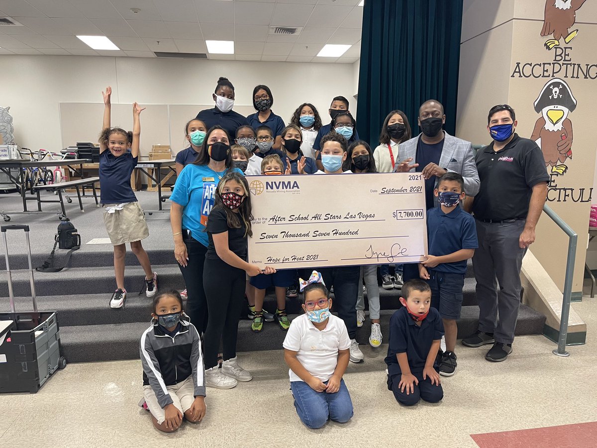nevadamining's tweet photo. NVMA President Tyre Gray visited Diaz Elementary School in Las Vegas this afternoon to present a check to @ASASLasVegas as a part of #HopeForHeat! $7,700 will go towards helping provide a safe place for students to learn, grow, and succeed. https://t.co/MwFyxAjqd7