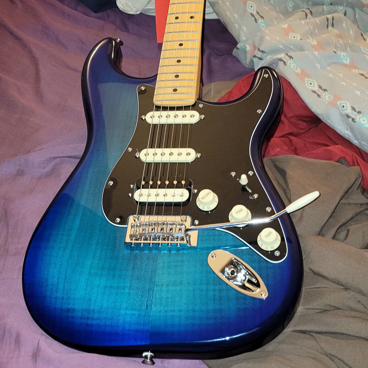 wickidchyld's tweet photo. Hashtag new guitar day https://t.co/MG1bPZnQA8