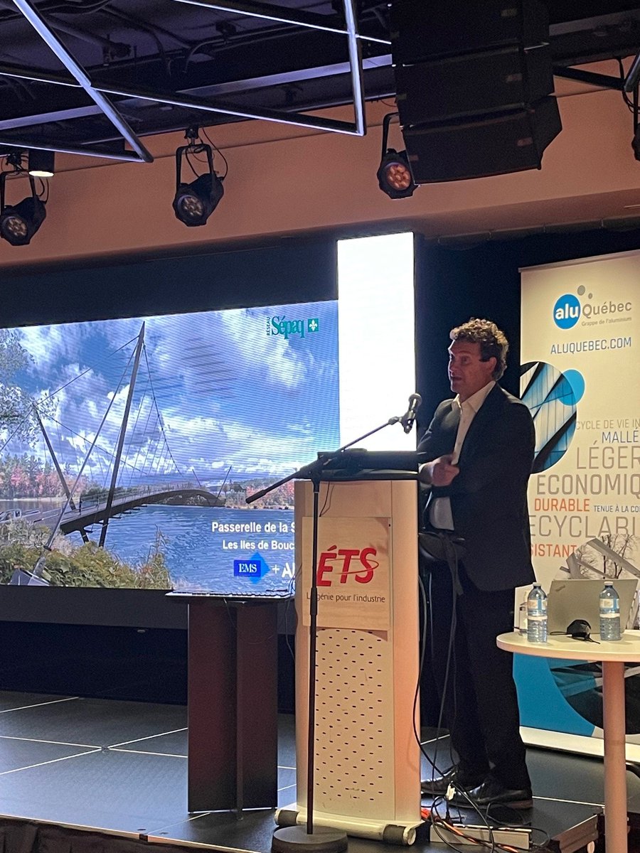 AluQuebec's tweet photo. Conférence de M. Francois Moreau sur l'intégration de l’aluminium en architecture chez ABCP architecture. #defistructureal https://t.co/WCwUsZBFDX